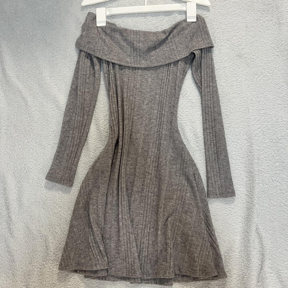 Elegant Gray Off-Shoulder Dress